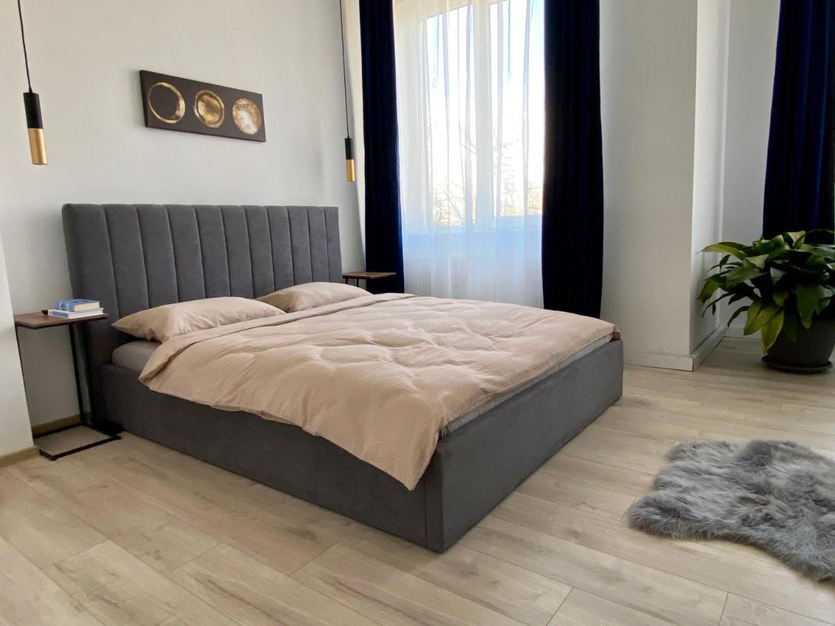 Dani'S Home Away From Home Oradea Extérieur photo